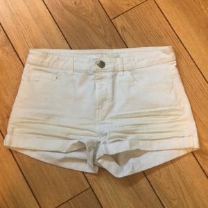 H&M white denim shorts
